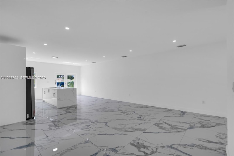 Building Photo - 11870 SW 220th St