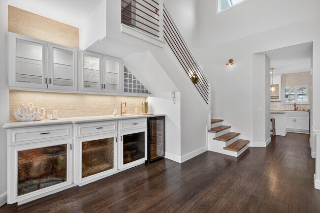 Building Photo - 3069 Mainsail Cir