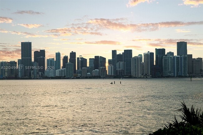 Building Photo - 5245 Fisher Island Dr
