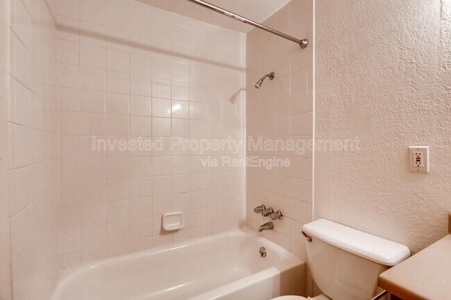 Building Photo - 336 N Grant St