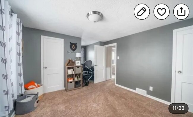 Building Photo - 2669 Shelburn Ave