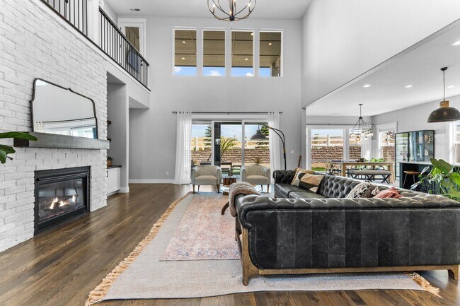 Building Photo - Luxury Living in Dry Creek Ranch – Custom 4-Bed, 4-Bath Estate