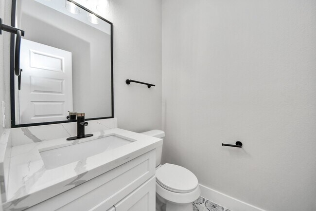 Building Photo - 4717 Talina Way