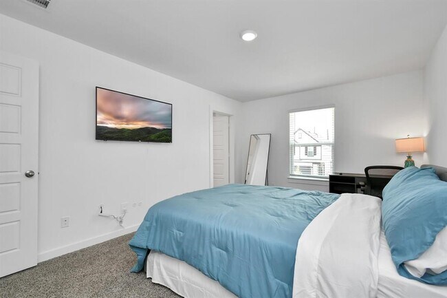 Building Photo - 12231 City Rose Ct