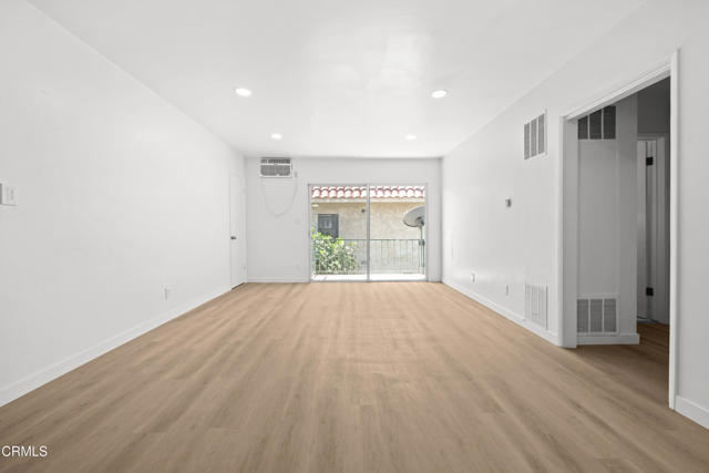 Building Photo - 121 S Chester Ave