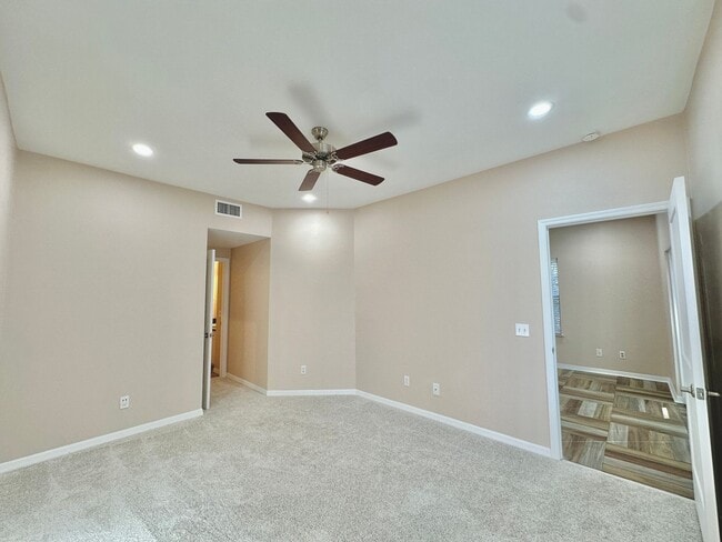 Building Photo - Beautifully Updated 2BR/2BA Corner Lot Home in Mill Pond – Monticello