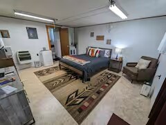 Building Photo - 1307 E 2nd St