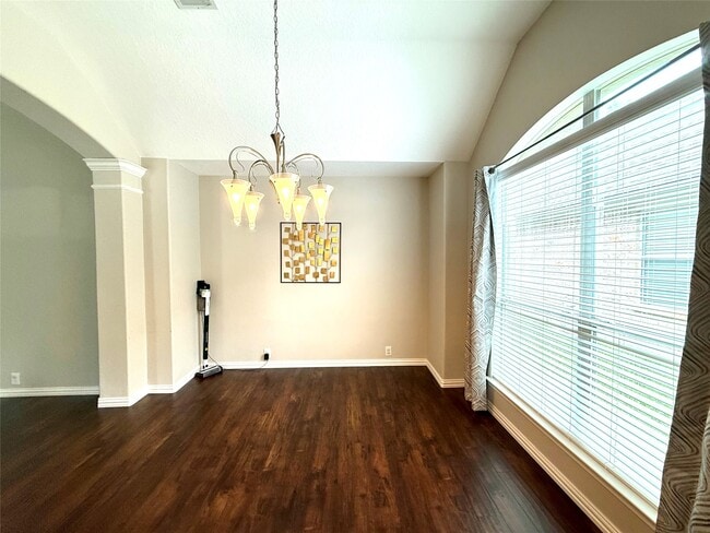 Building Photo - 3231 Pedernales Trails Ln