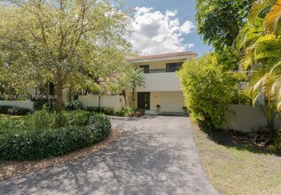 Building Photo - 4950 San Amaro Dr