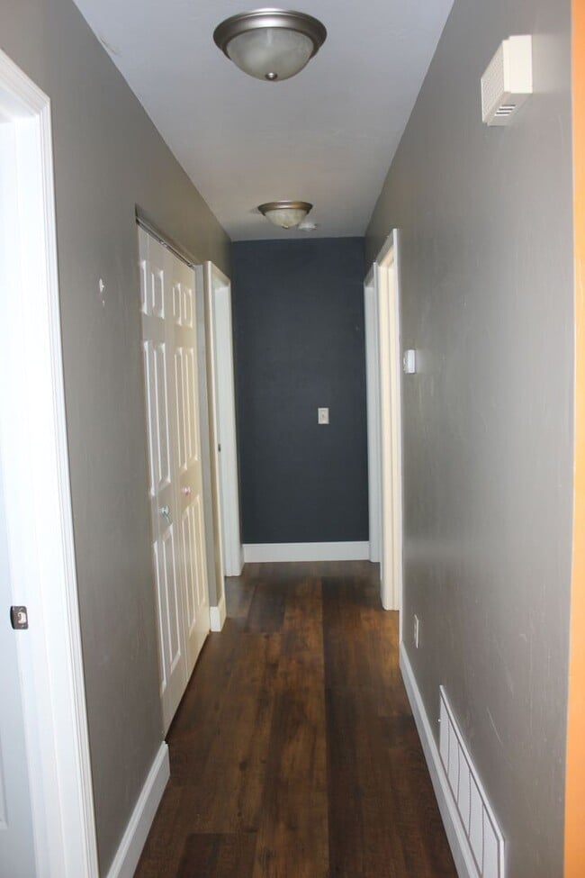 Building Photo - 1110 Ridgeview Trail