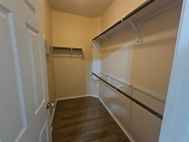 Building Photo - 10028 Milla Cir