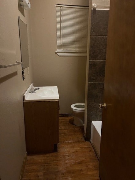 Building Photo - 320 9th St NW