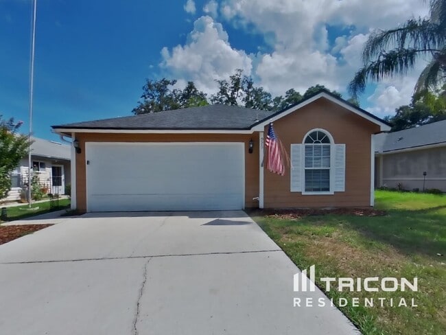 Building Photo - 920 Majestic Cypress Dr N