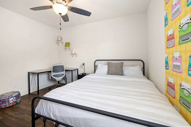 Building Photo - 501 S 7th St