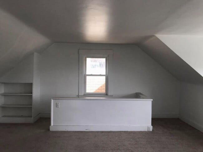 Building Photo - 36 Haberman Ave