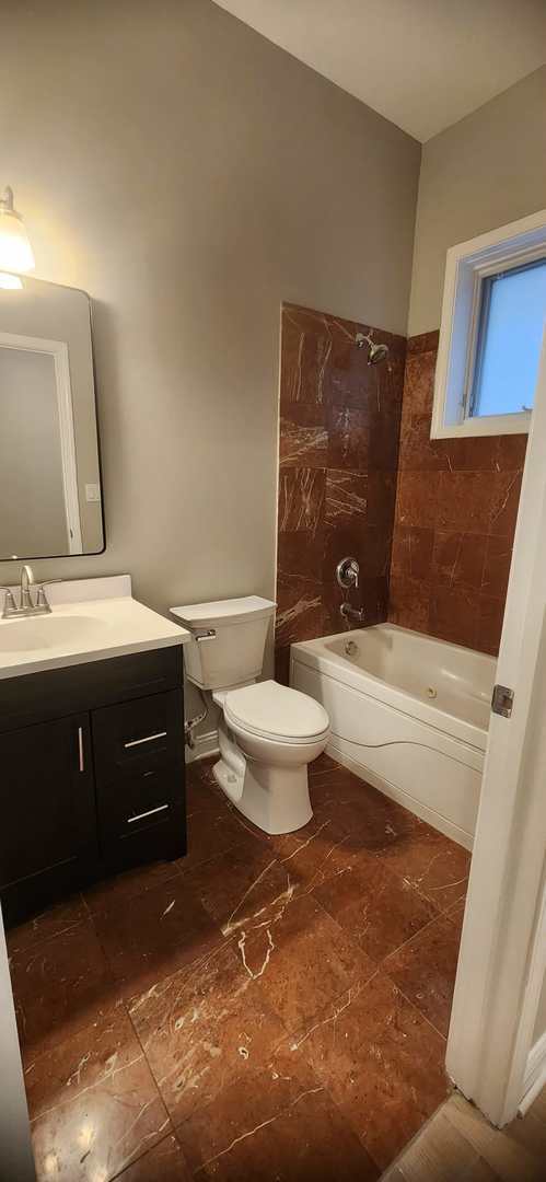 Building Photo - 6113 S Kimbark Ave