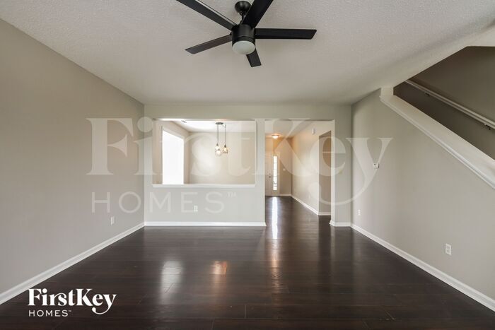 Building Photo - 12629 Wolf Run Rd