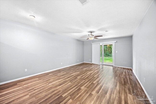 Building Photo - 6589 Bass Ln