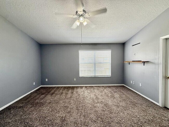 Building Photo - 3421 Santa Rita Ln