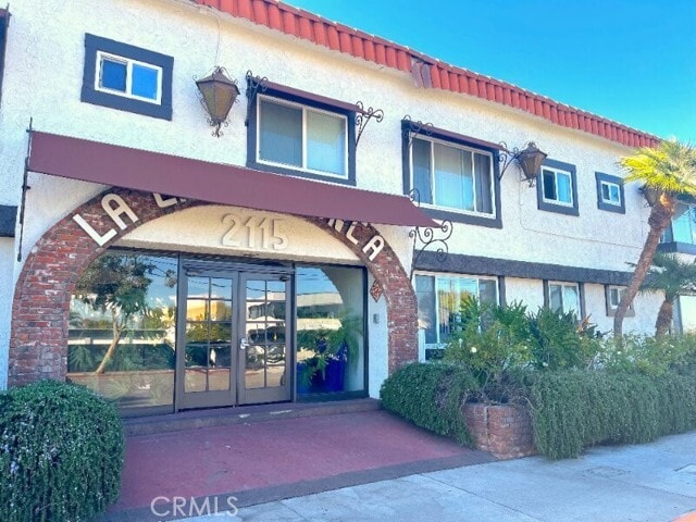 Building Photo - 2115 Placentia Ave