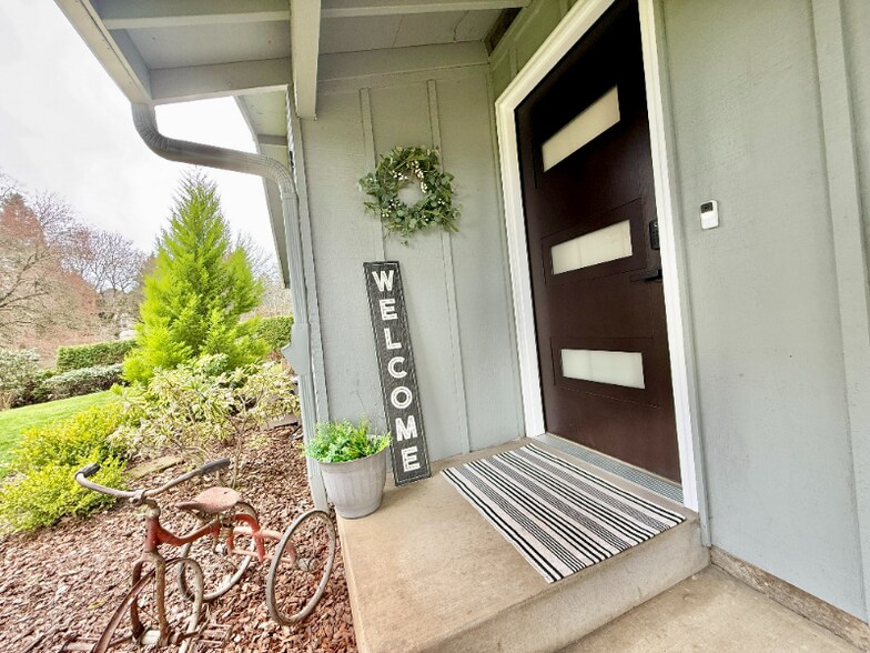 Building Photo - 14355 SW 114th Ave