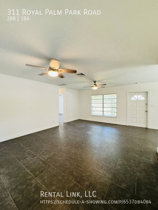 Building Photo - 311 Royal Palm Park Rd