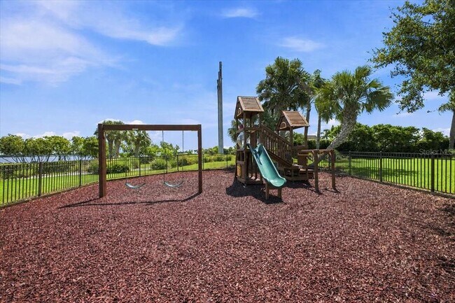 Building Photo - 920 Tidewater Shores Loop