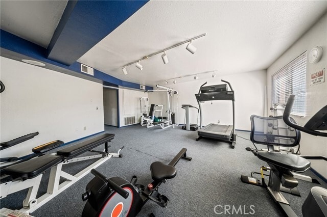 Building Photo - 3481 Stancrest Dr