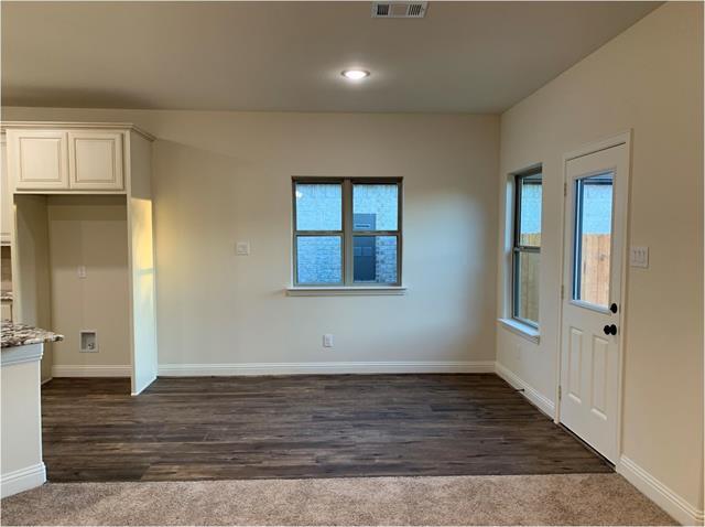 Building Photo - 7806 Cottonwood Dr