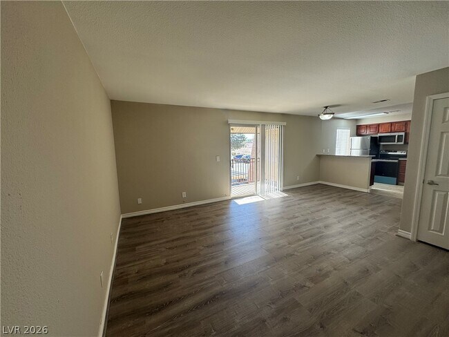 Building Photo - 5471 Indian River Dr