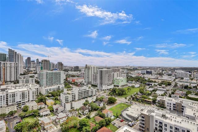 Building Photo - 460 NE 28th St