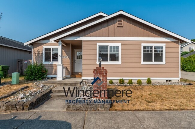 Primary Photo - Charming Home in the Heart of Oak Harbor –...