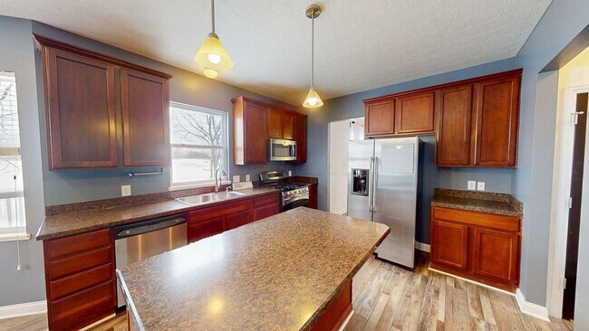 Building Photo - 5876 Myrick Rd