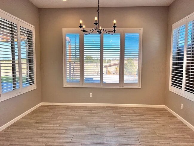 Building Photo - Beautiful Single Family Home in Desirable Subdivision Available in April 2026