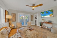 Building Photo - 318 Bream Ave