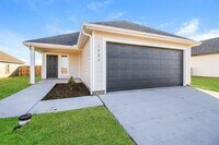 Building Photo - 1927 Malus Way