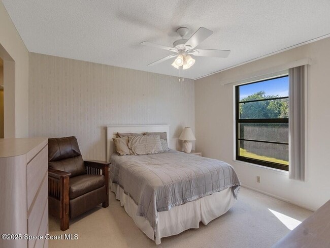 Building Photo - 27 Plantation Dr