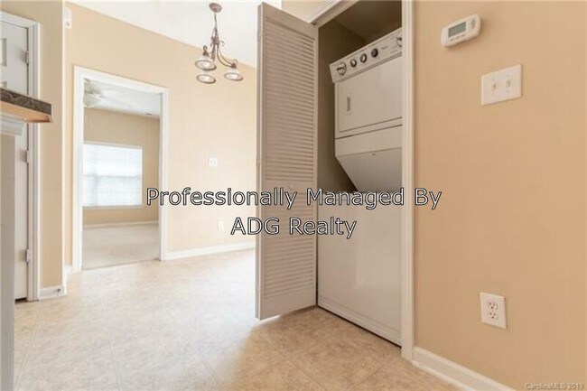 Building Photo - 17746 Caldwell Track Dr