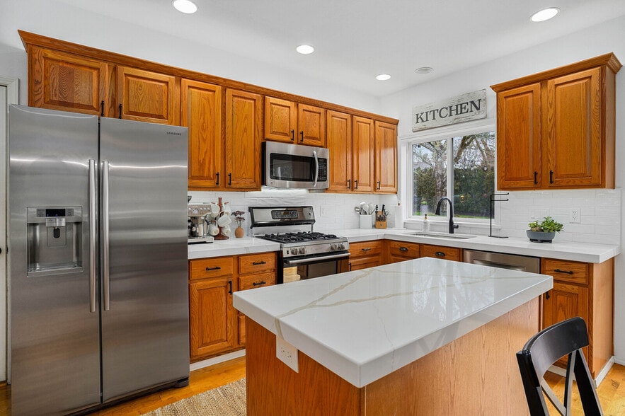 Kitchen - 2845 Eastlake Dr SE