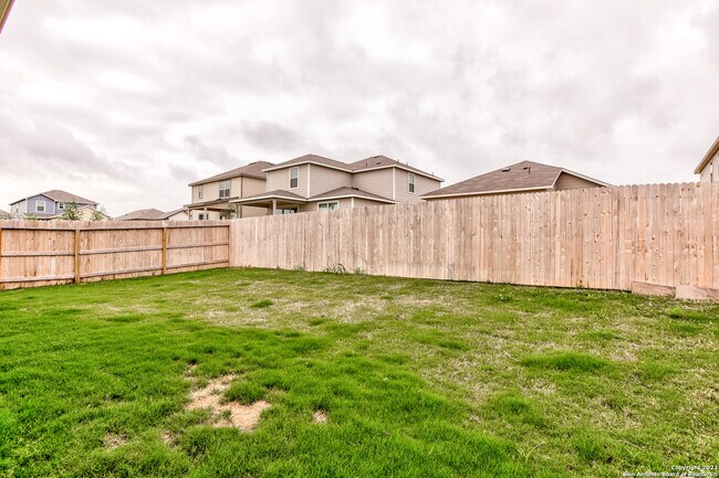 Building Photo - 10830 Fox Trot Way