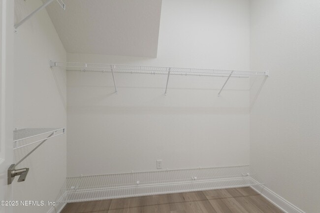 Building Photo - 50 Sewall Ln