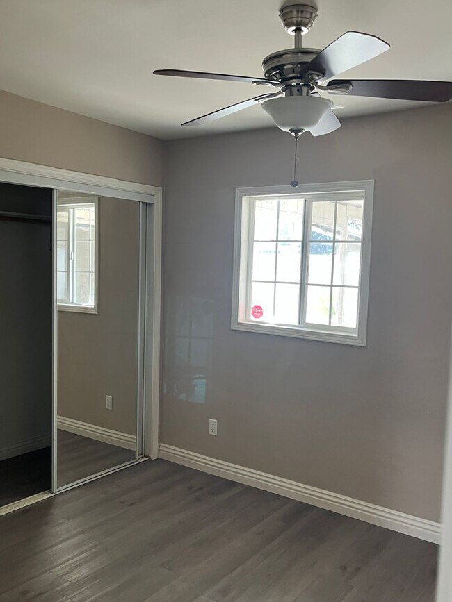 Building Photo - 3-bedrooms 2-bathrooms House for rent in Covina