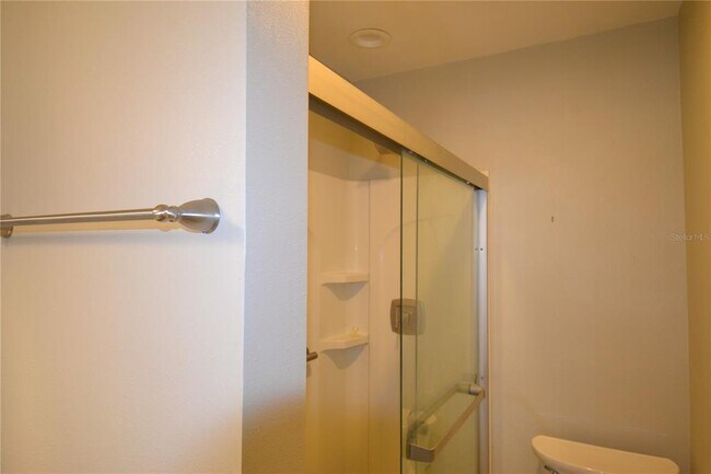 Building Photo - 329 Moorings Cove Dr