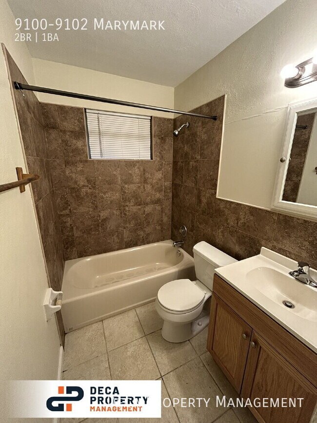 Building Photo - 9100-9102 Marymark-