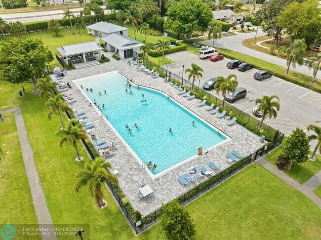 Building Photo - 9708 Alaska Cir