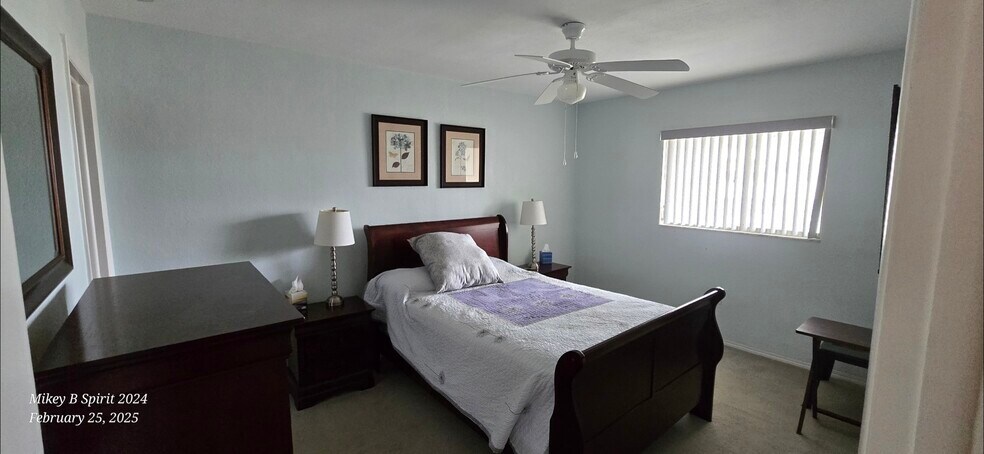 Master bedroom - 8525 111th St