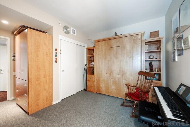 Building Photo - 350 Eleventh Ave