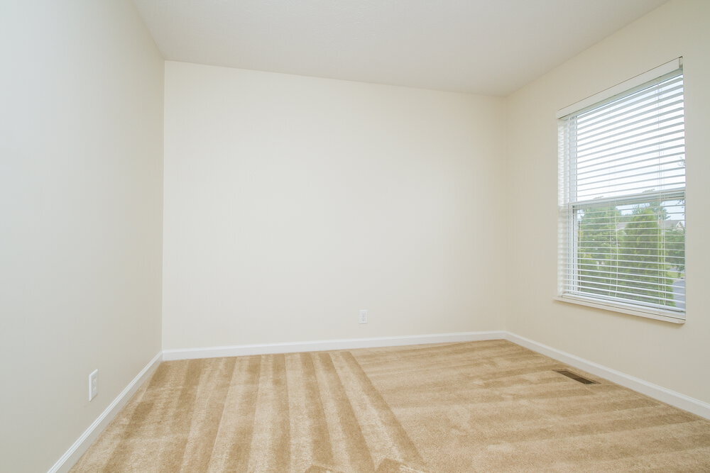 Building Photo - 1701 Stone Hollow Ct