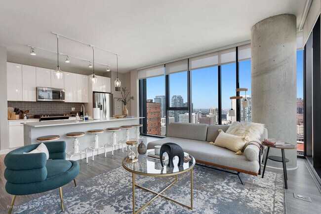 Building Photo - 1080 W Addison St