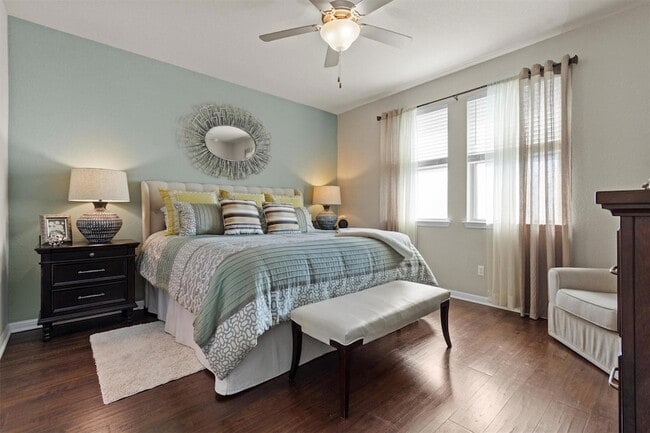 Building Photo - 109 Mountain Valley St